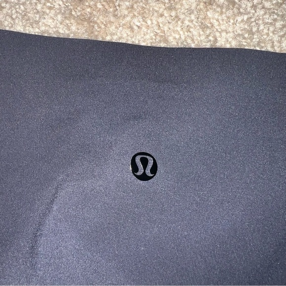 Lululemon Black High Waisted Cropped Running Training Pants Size 6 - Picture 13 of 16